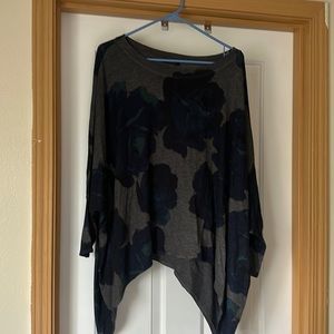 Boutique floral and grey knit tunic